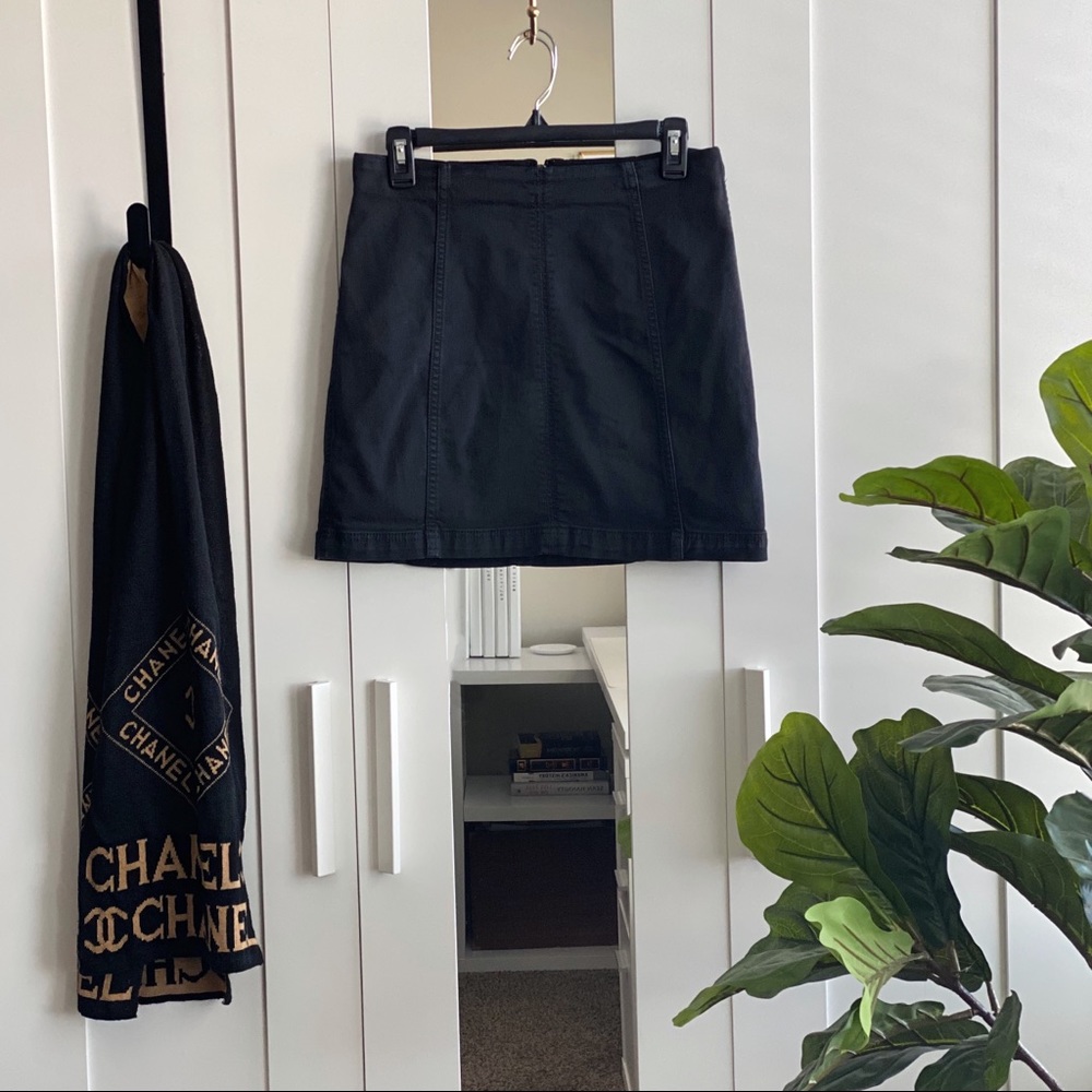 NWOT • FREE PEOPLE • Mini Skirt